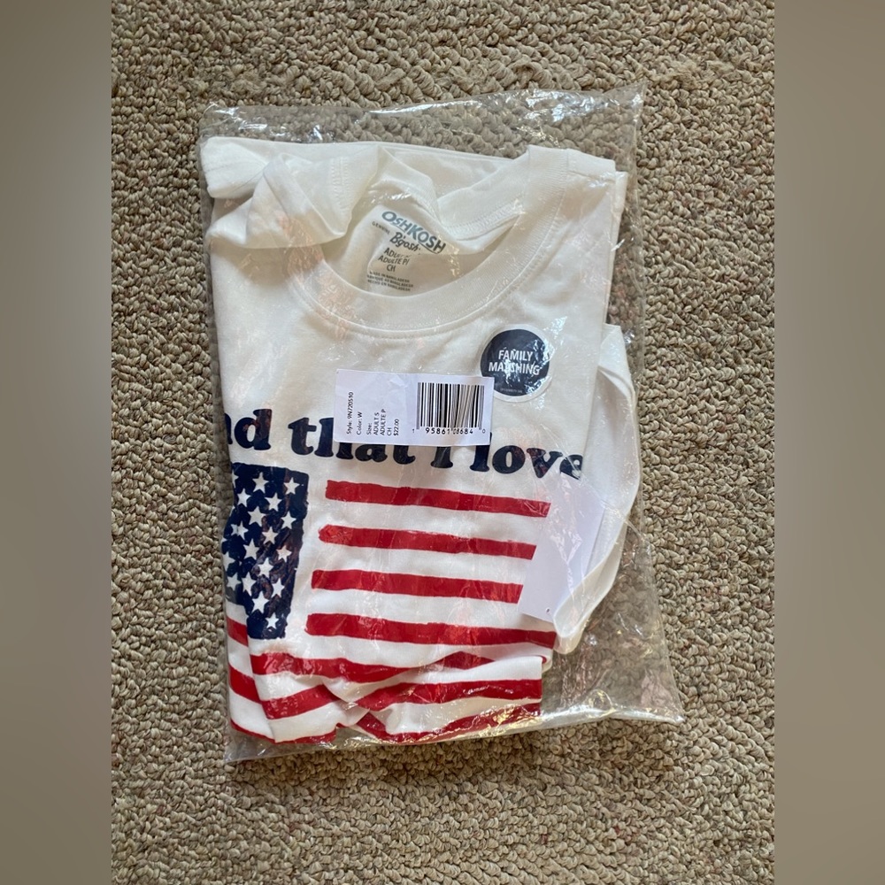 Oshkosh bgosh, Womens Tee Shirt, The Land I Love, Size S